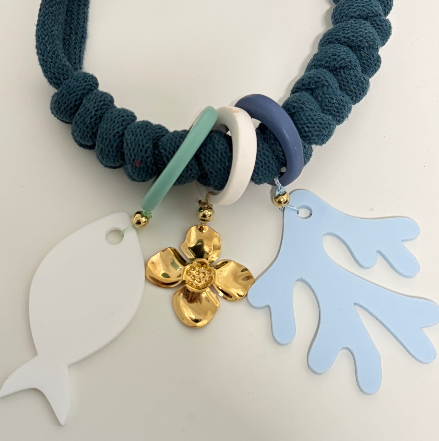Collar Bahia encantada- #29☀️5 collares en 1☀️charms removible🐟puedes mojarlo