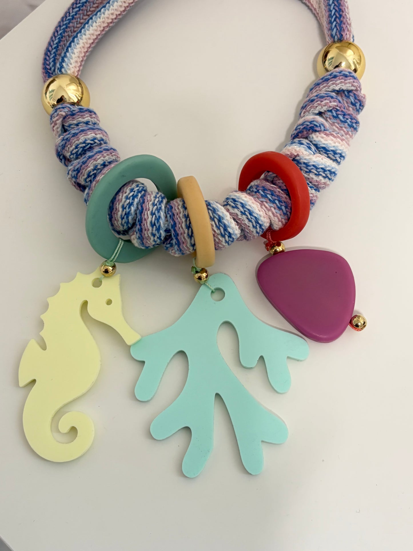 Collar Bahia encantada- #32☀️5 collares en 1☀️charms removible🐟puedes mojarlo