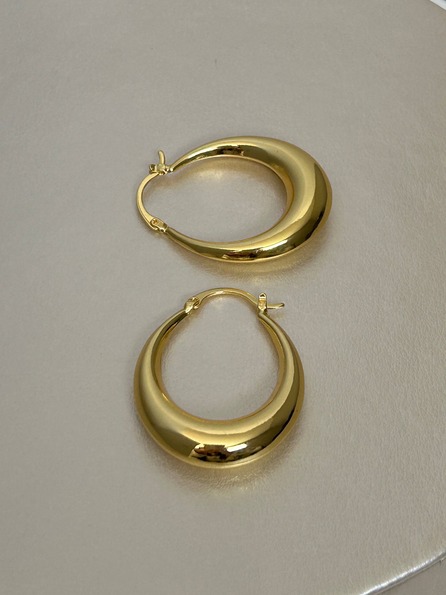 18k simple hoop