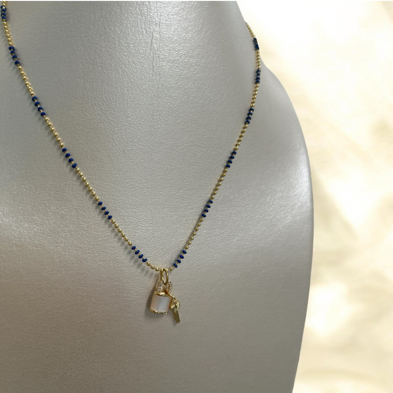 18k Gold&Blue Chain Necklace W/ Shell Key&Lock Pendant
