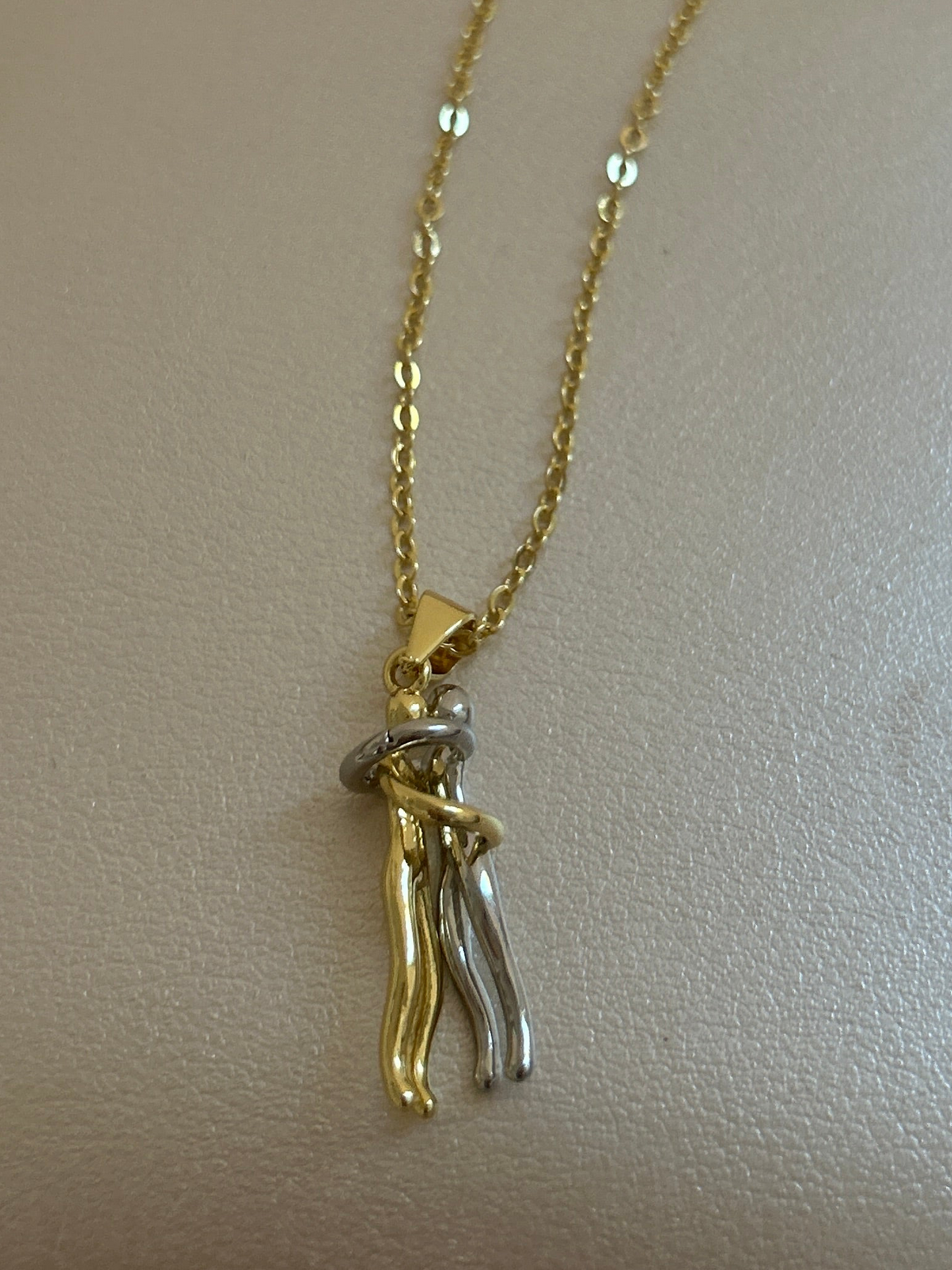 The lovers necklace