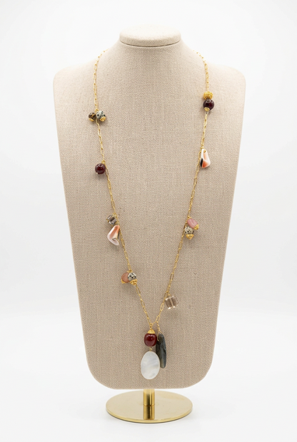 Collar largo en cadena 18k plated, Safari collection, un accesorio para elevar tu look