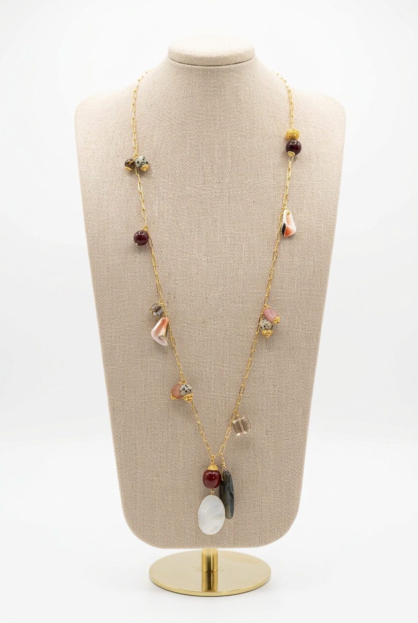 Collar largo en cadena 18k plated, Safari collection, un accesorio para elevar tu look