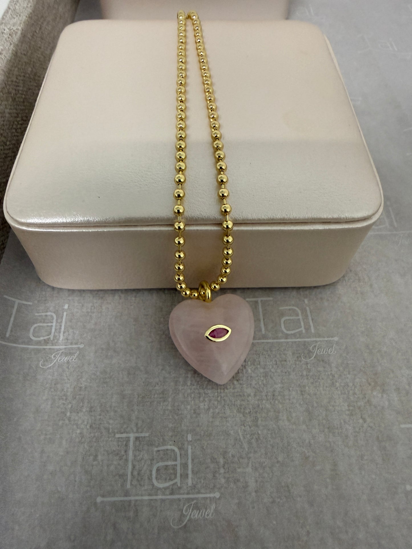 Luz del Corazon a Quartz Collection