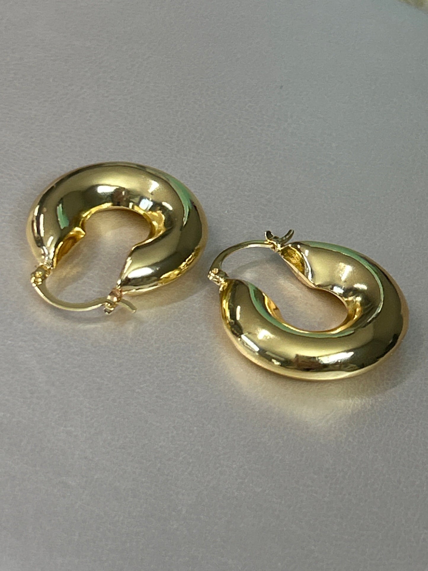 18k Golden Bold Hoop