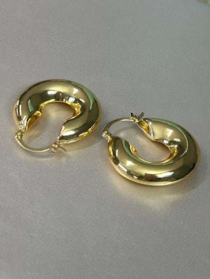 18k Golden Bold Hoop