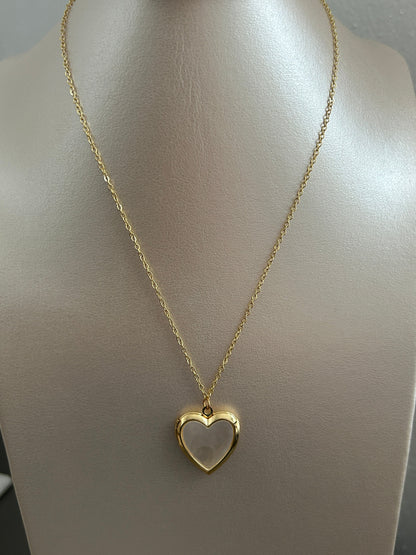 Keepsake heart necklace