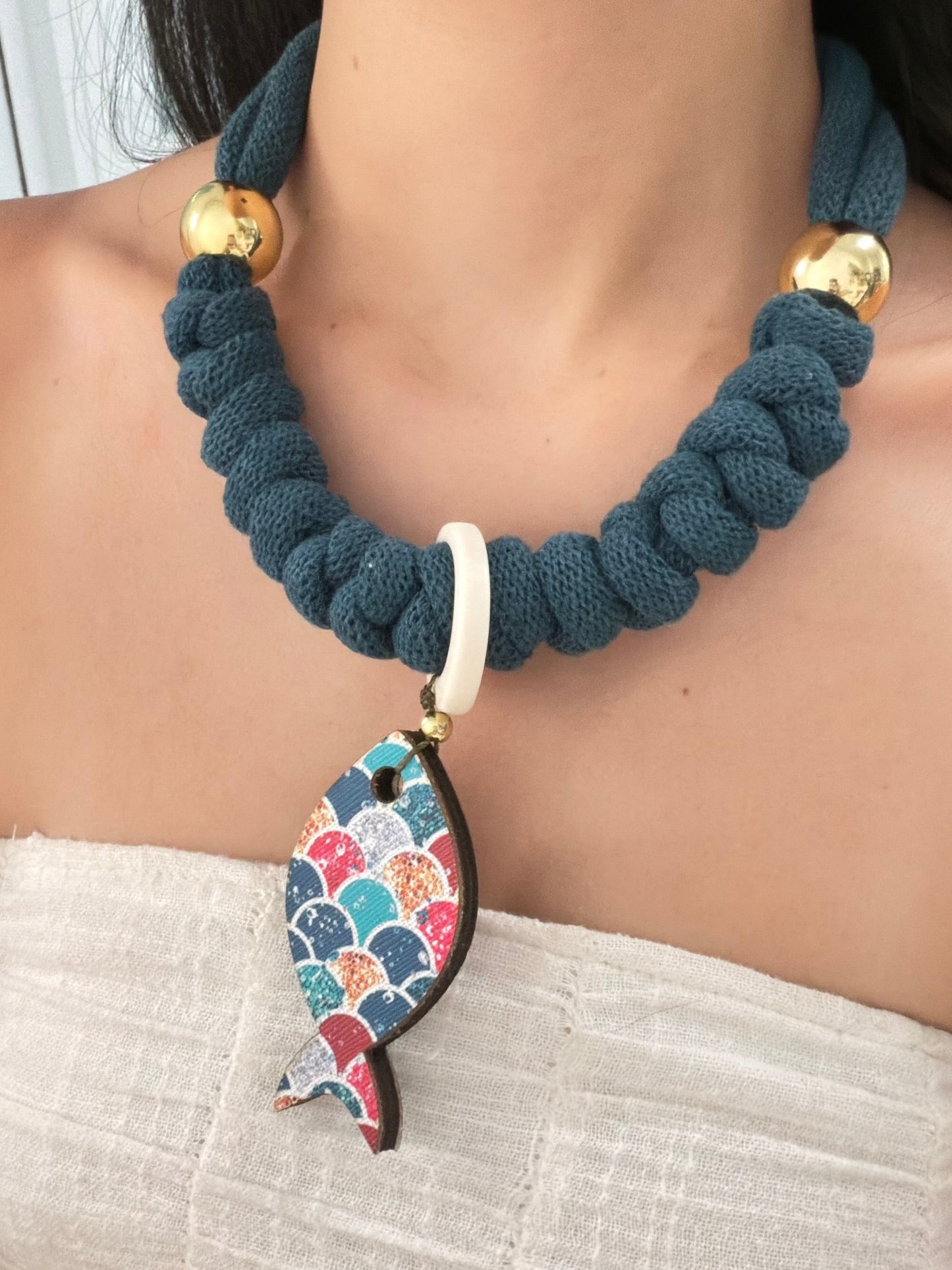 Collar destellos Del Mar (Incluye 1 charm uso diario + 1  waterproof)