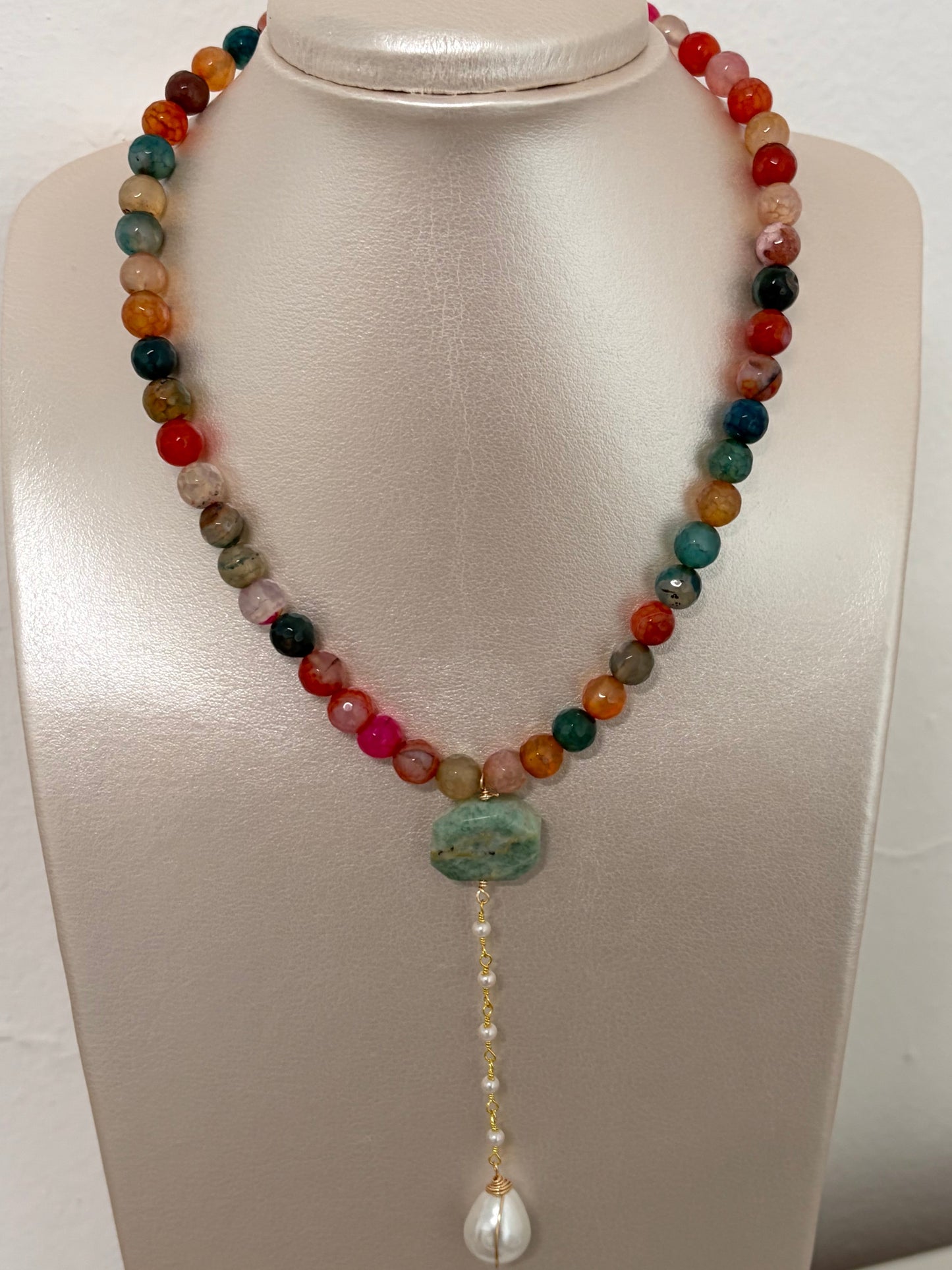 Collar en ágata, amazonite y perla