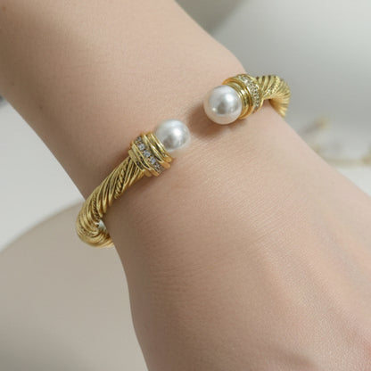 Reflejo de perla dorado (18k plated)