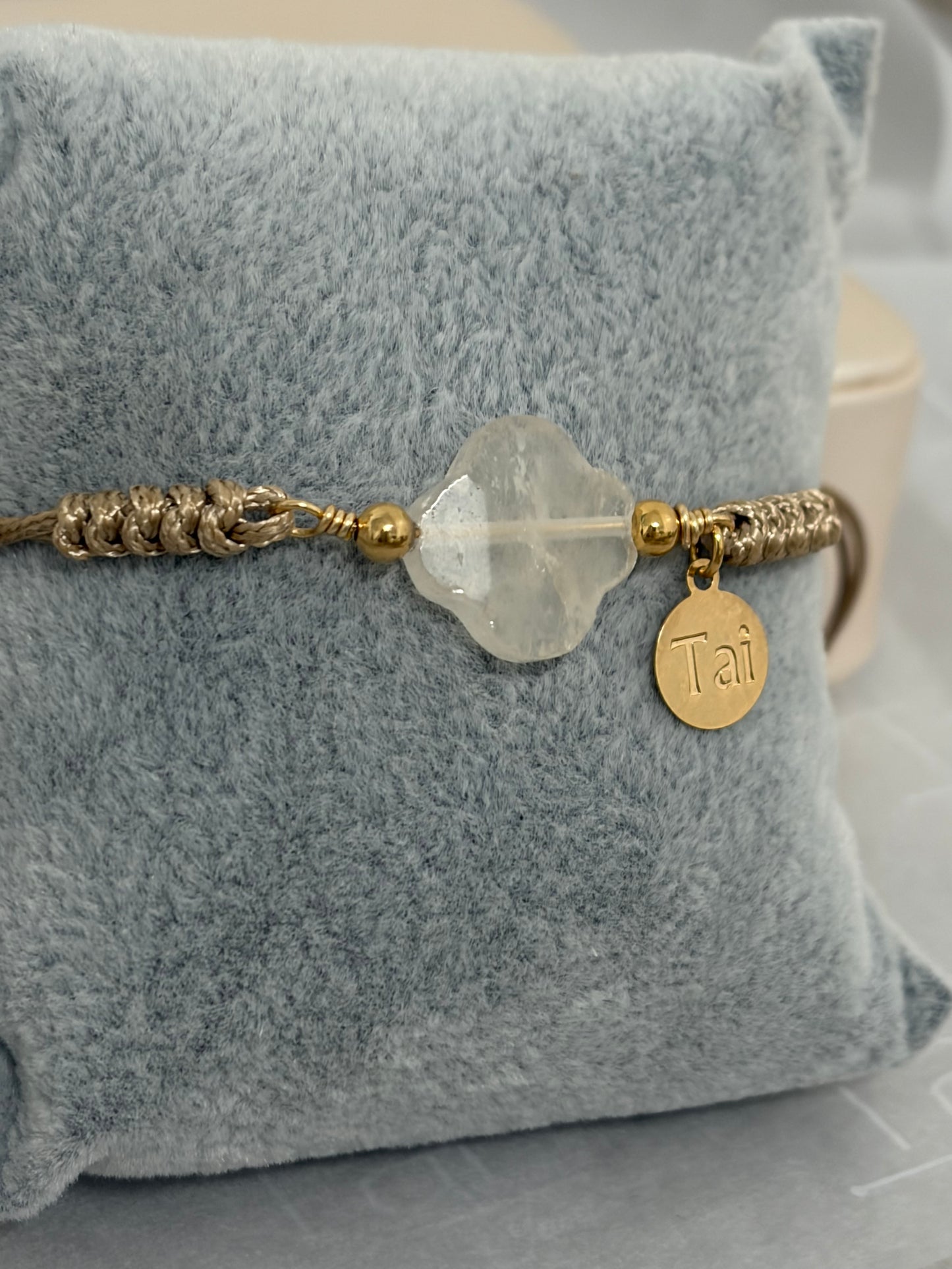 Pulsera en cuarzo clear, tu amuleto de energia positiva