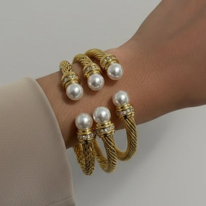 Reflejo de perla dorado (18k plated)