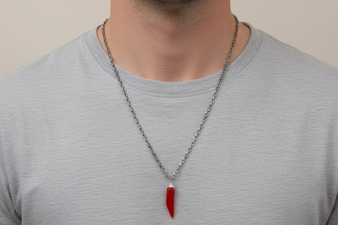 Agatha horn men necklace