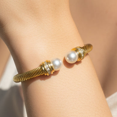 Reflejo de perla dorado (18k plated)
