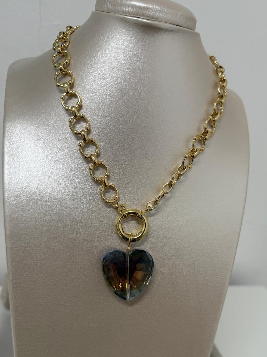 Fancy heart round gold necklace