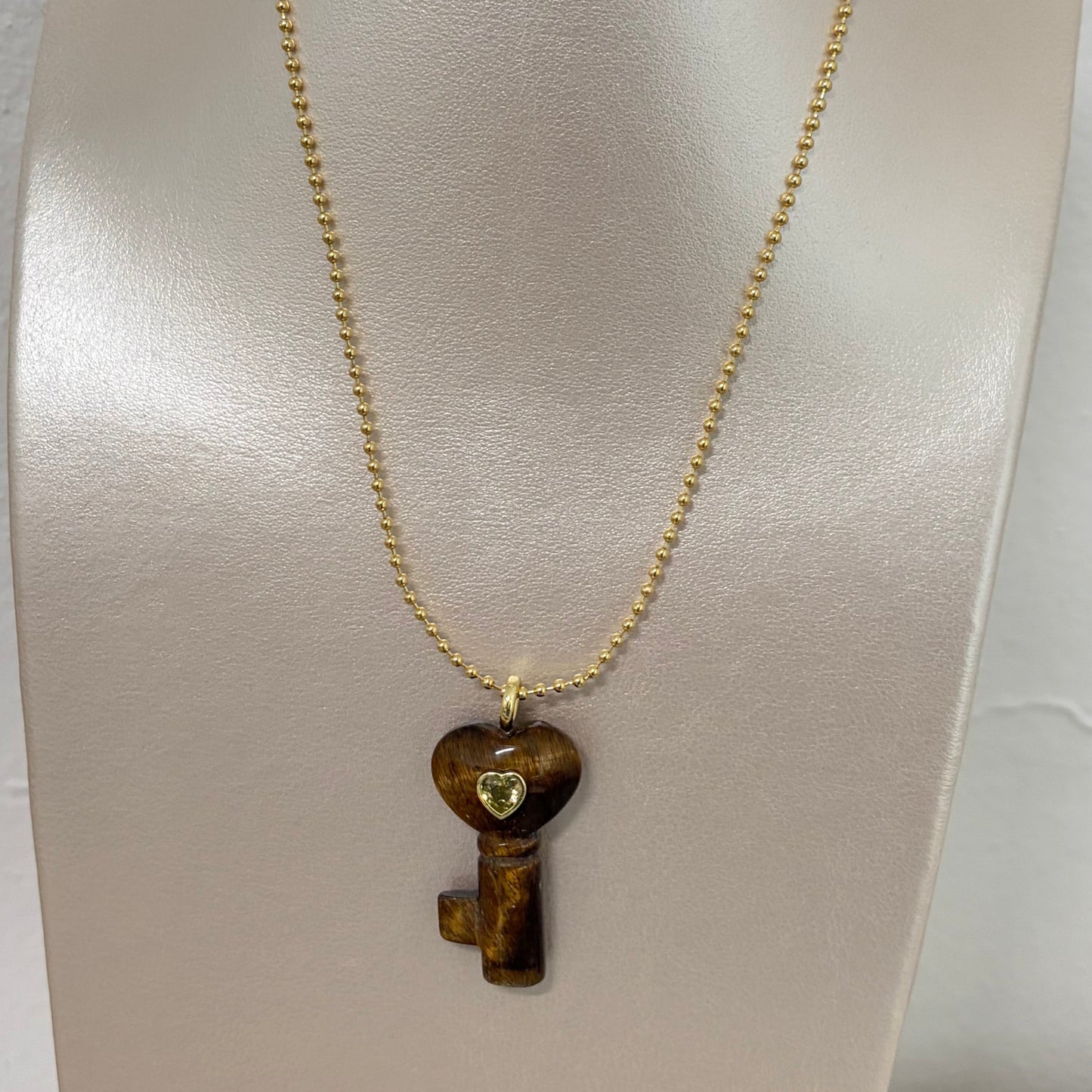 Collar llave de la prosperidad( ojo de tigre)cadena