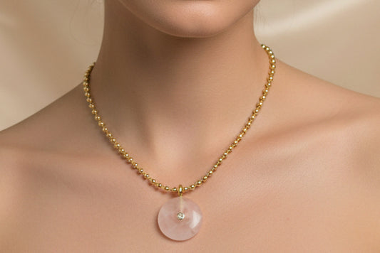 Luz del Corazon a Quartz Collection (cadena y charm redondo en cuarzo)