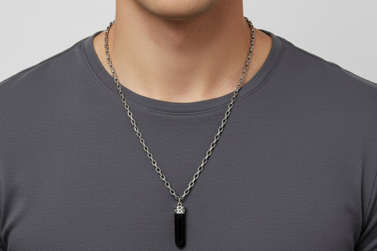 Collar en Turmalina negra
