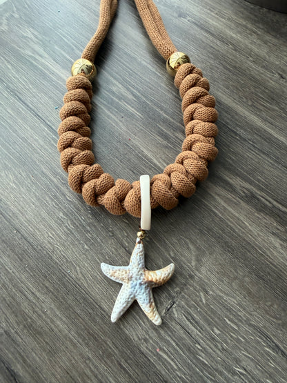 Collar Bahia encantada- ☀️5 collares en 1☀️charms removibles🐟puedes mojarlo