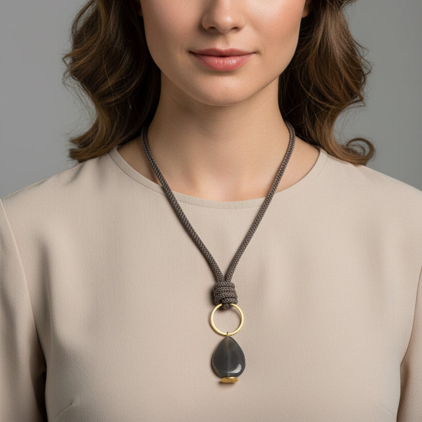Gota de Luna collar corto