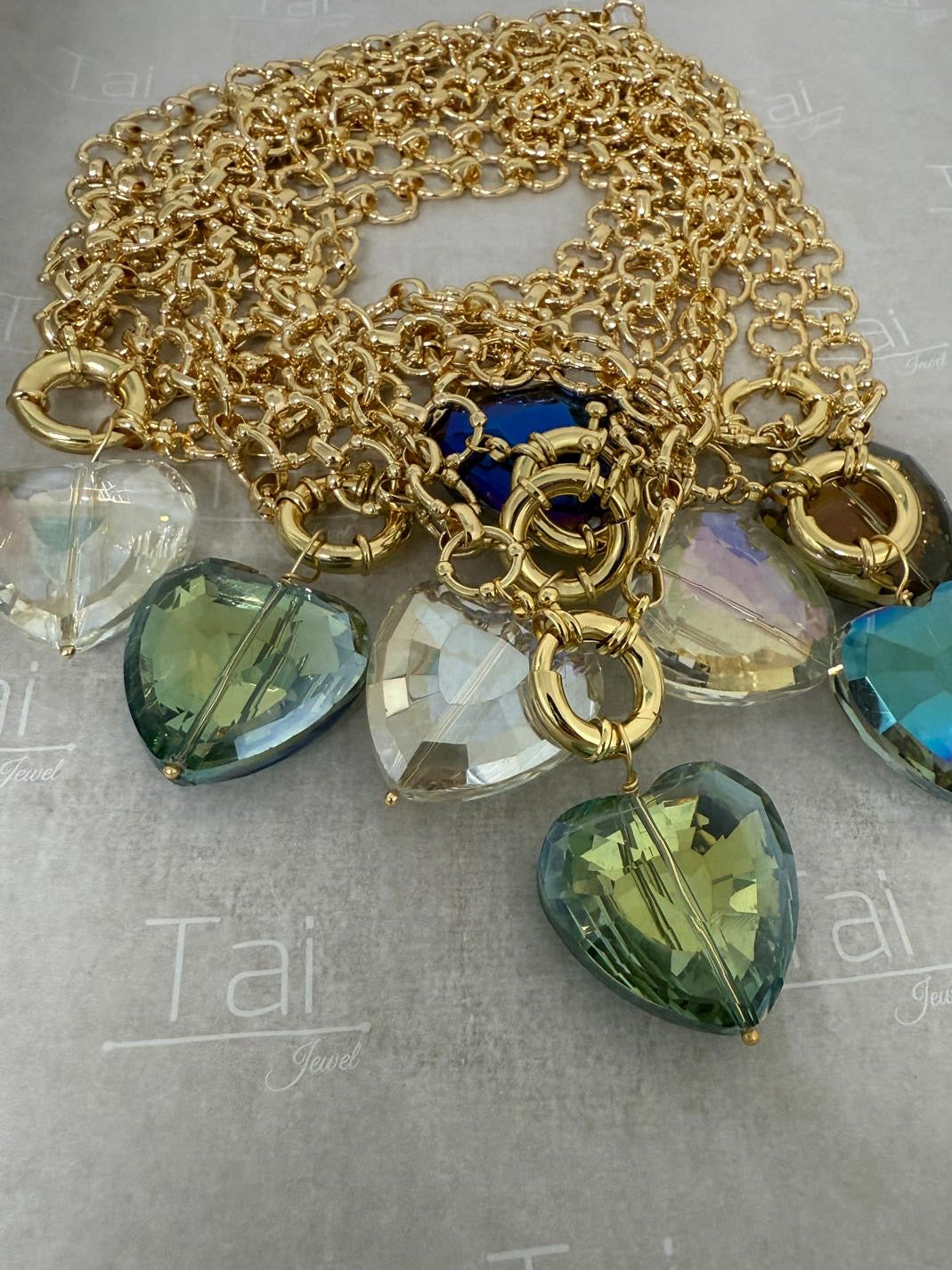 Fancy heart round gold necklace