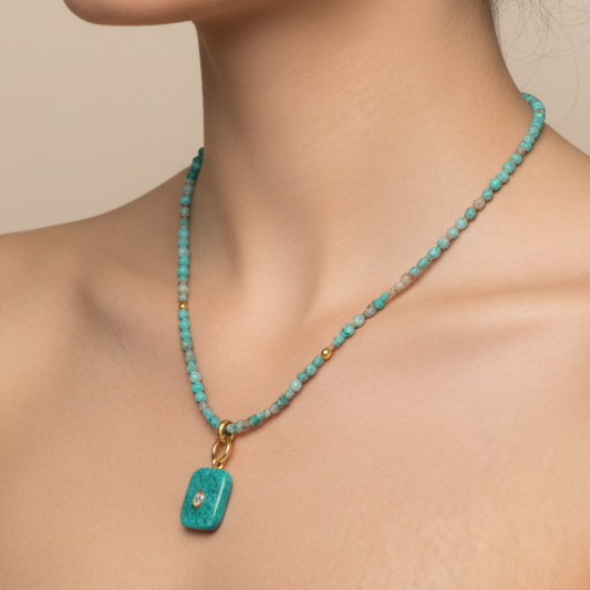 Collar en amazonita