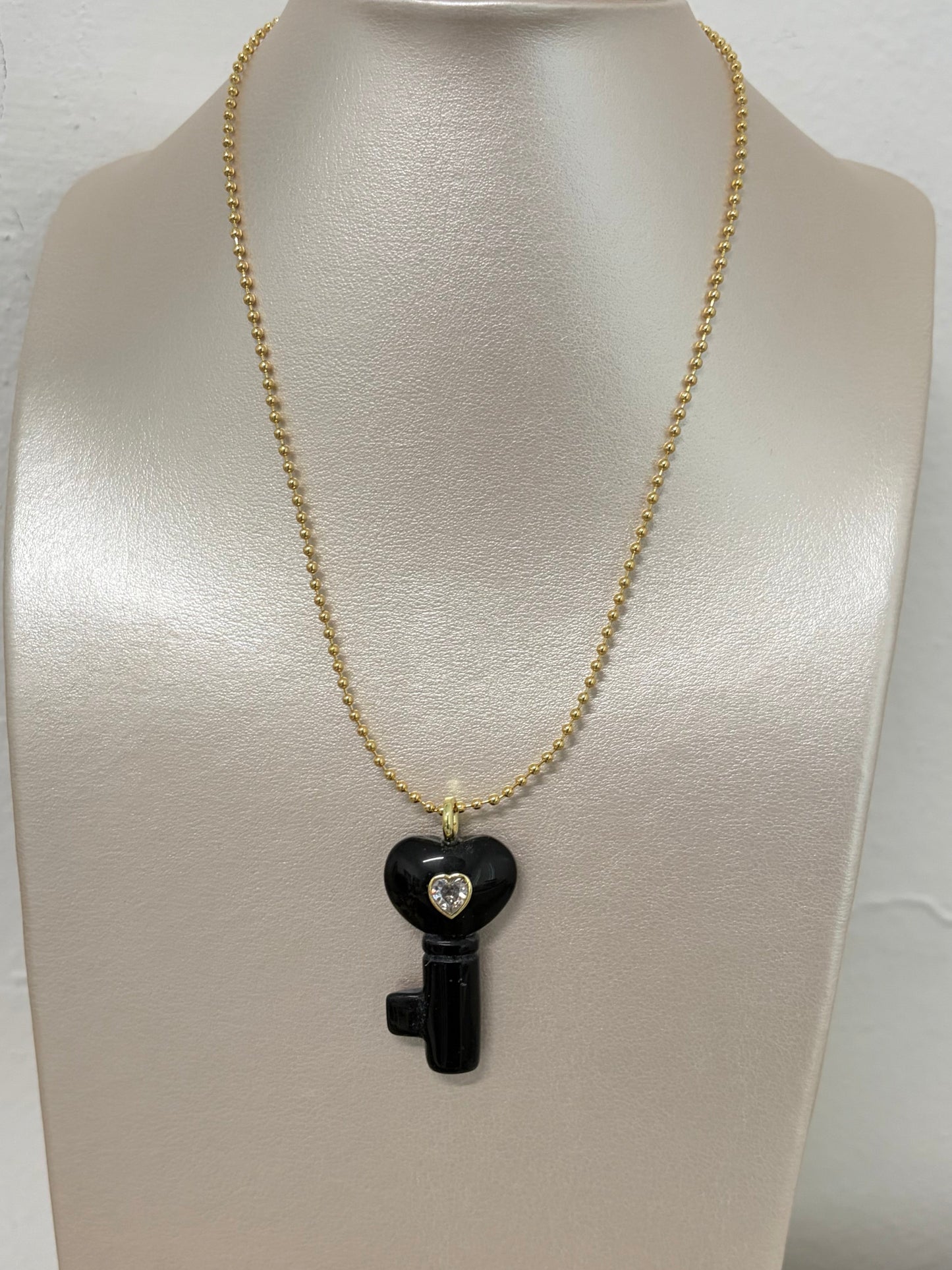 Collar Llave de la fuerza interna (Onyx)