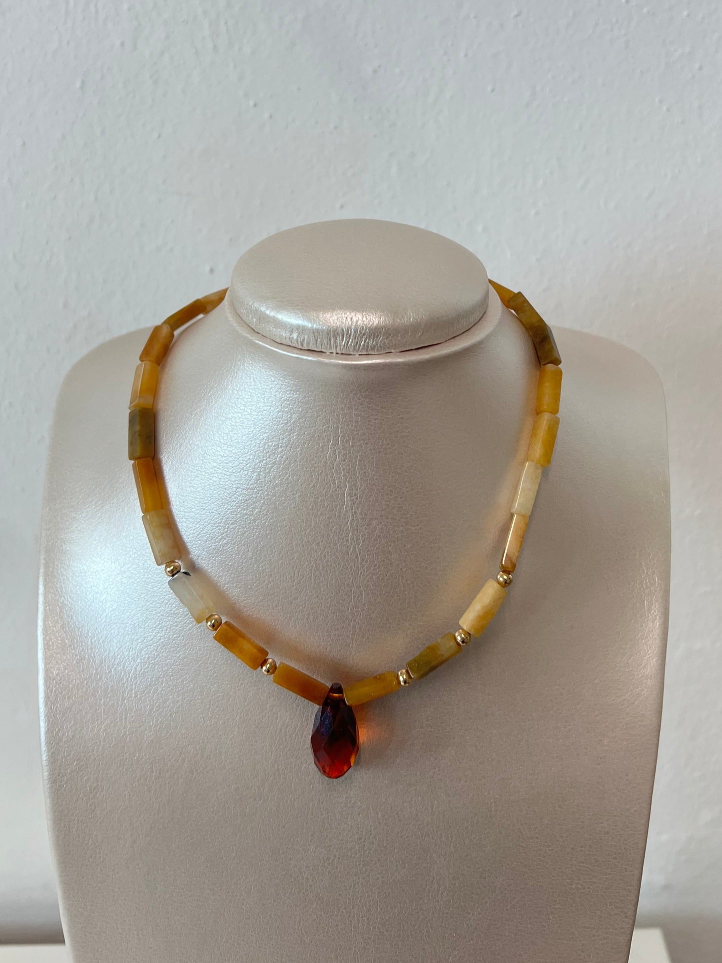 Jasper necklace with pendant