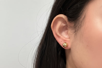 6mm dormilona earrings