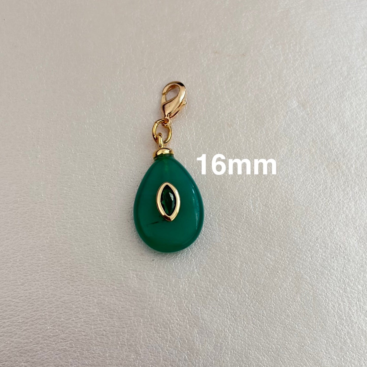 Charms esencia mineral