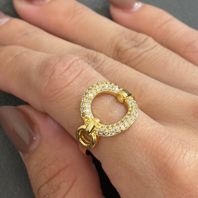Circle pave ring
