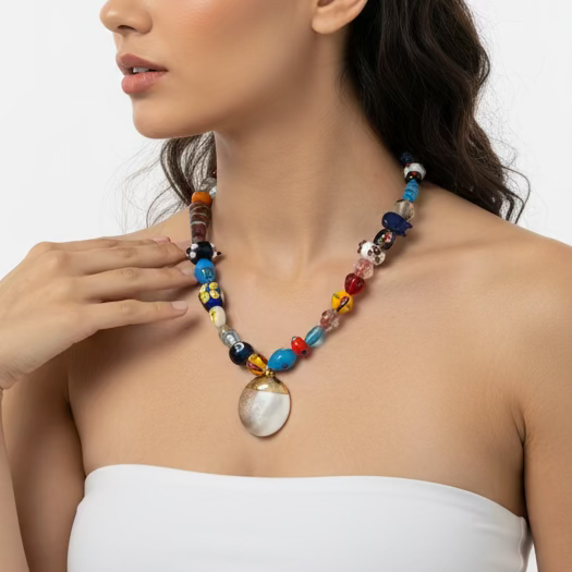 Multicolor/ cristal indu collar ( solo uno)