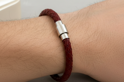 Pulsera en cuero (leather bracelet)
