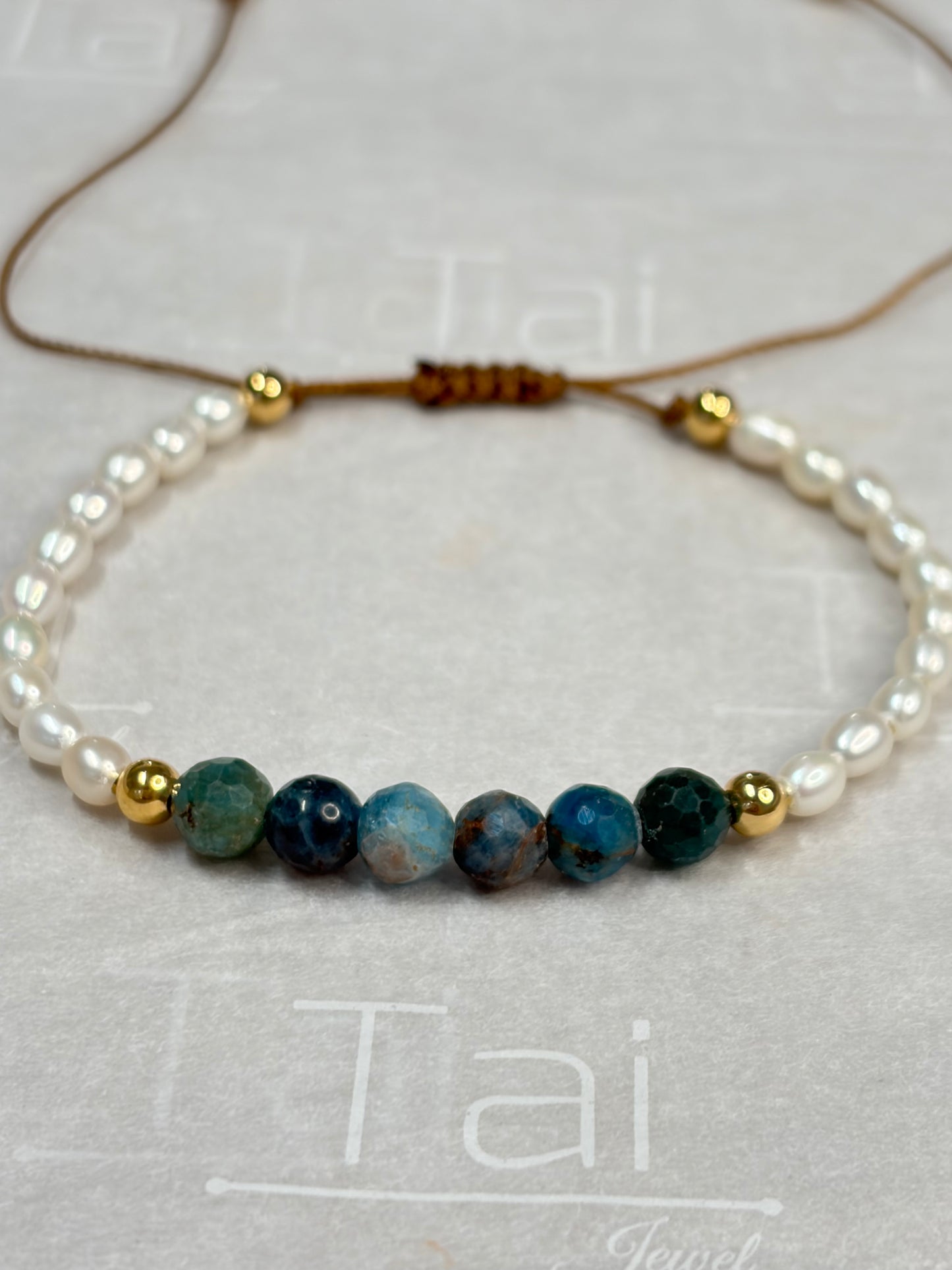 Pulsera de la creatividad y el enfoque (en apatite y Perla de agua dulce)