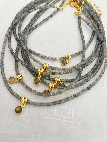 Collar labradorita