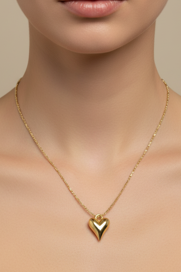 Pointy heart with chain 18k plated