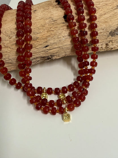 Collar en Carnelian y Zirconia
