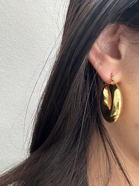 18k Golden Bold Hoop