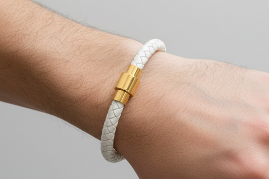 Pulsera en cuero (leather bracelet)